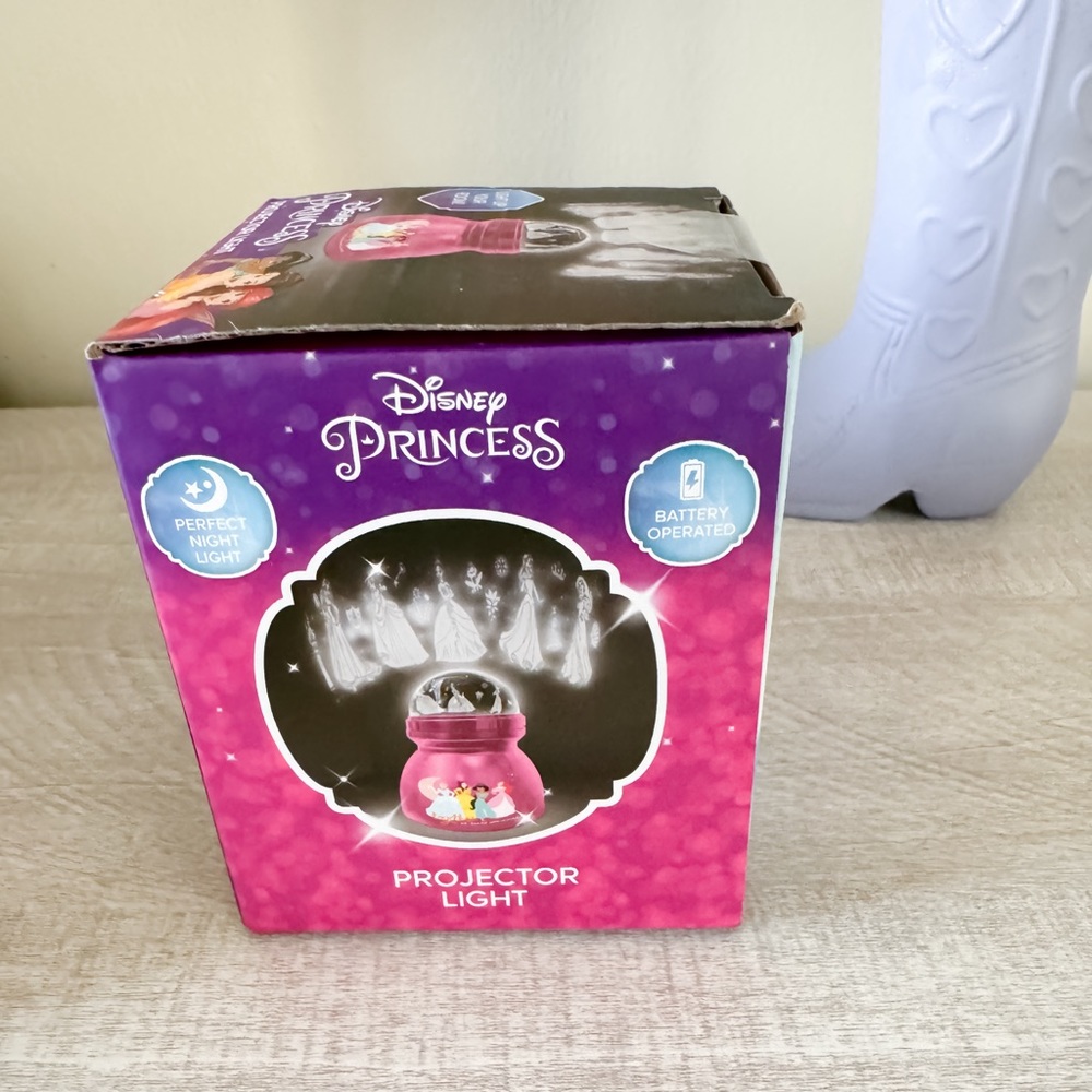 Target Bullseyes Playground Disney Princess Projector Light NEW